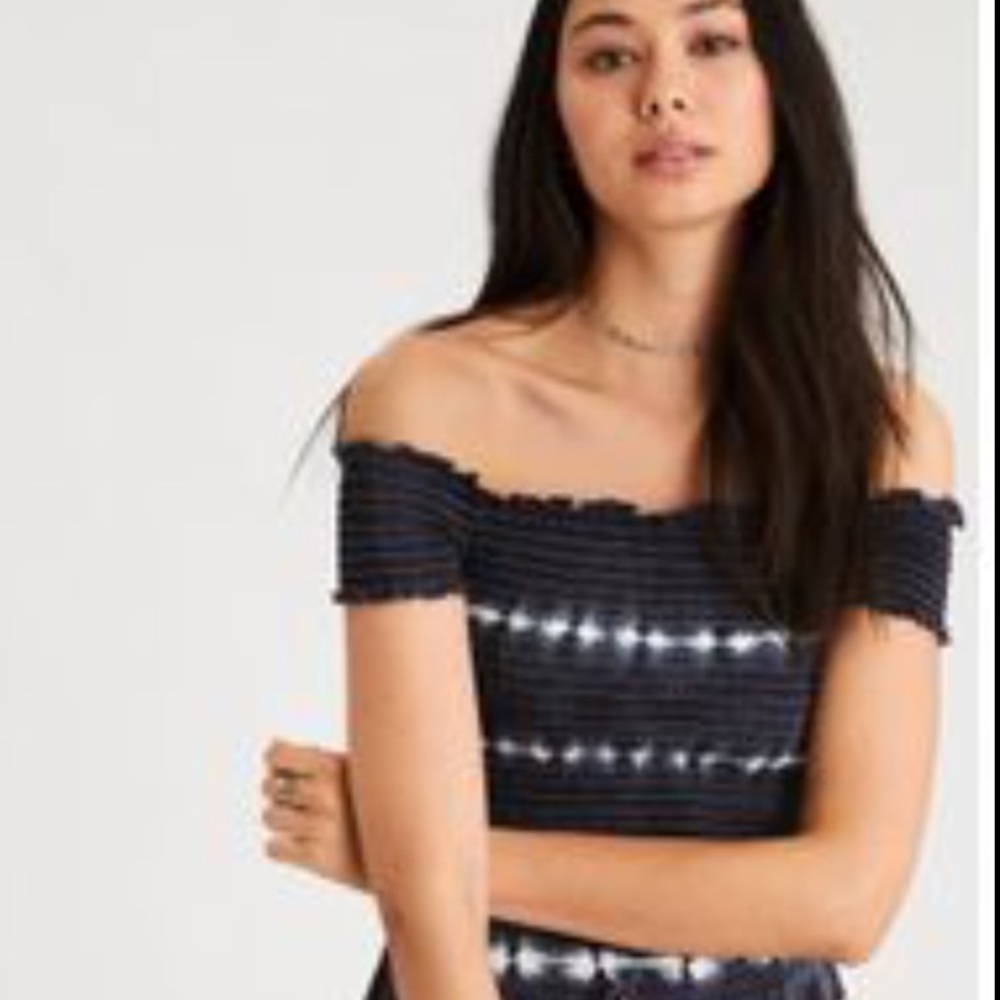 AE SMOCKED TIE-DYE CROP TOP